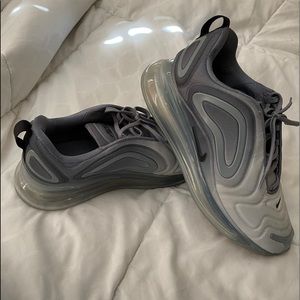 Nike Ombré Gray 720 Air Max